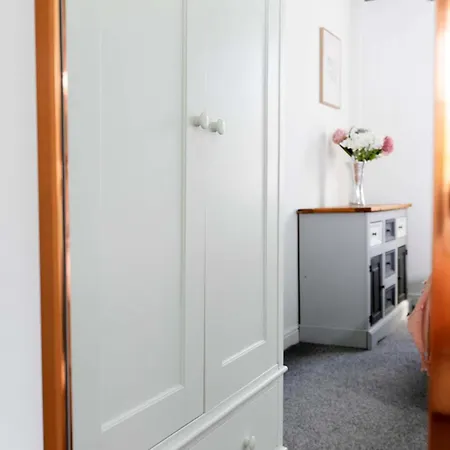 Daire Private Parking Ts1 2 Bed *