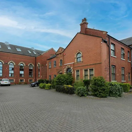 Private Parking Ts1 2 Bed